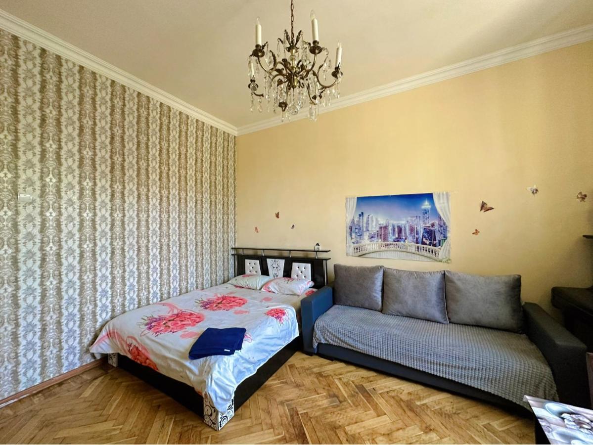 Karson Guest House And Tours Ереван Экстерьер фото